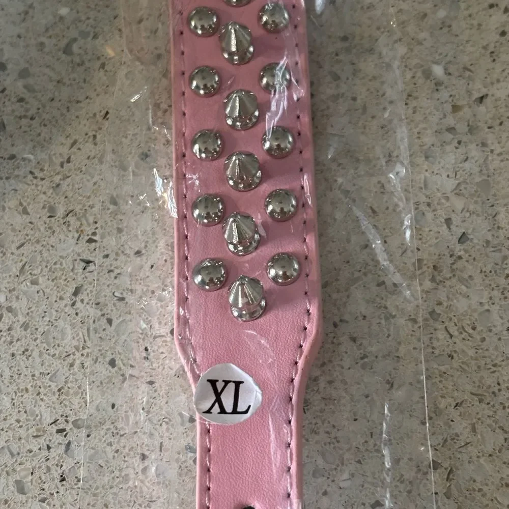 Pink Studded dog collar for an extra large dog breed, NWT